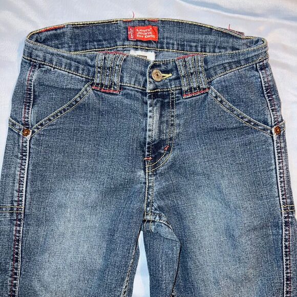 Vintage Levis Girls Capri Denim Blue Jeans Pants Rolled Cuffs Mid Wash Size 10 - Picture 2 of 9